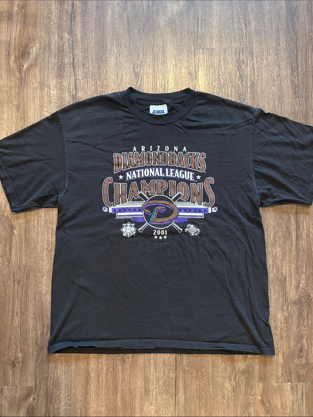 Vintage Arizona diamondbacks men’s XL t-shirt 2001